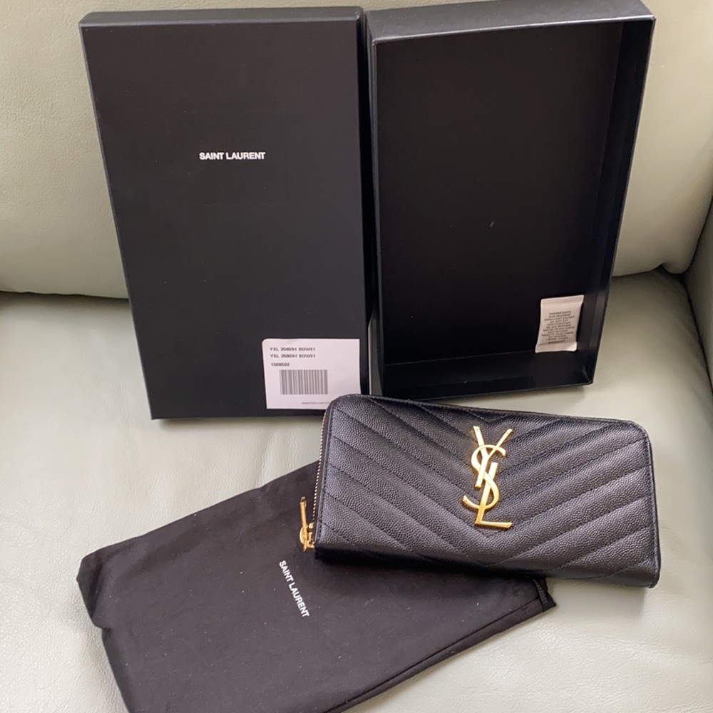 Brand new Saint Laurent zip wallet